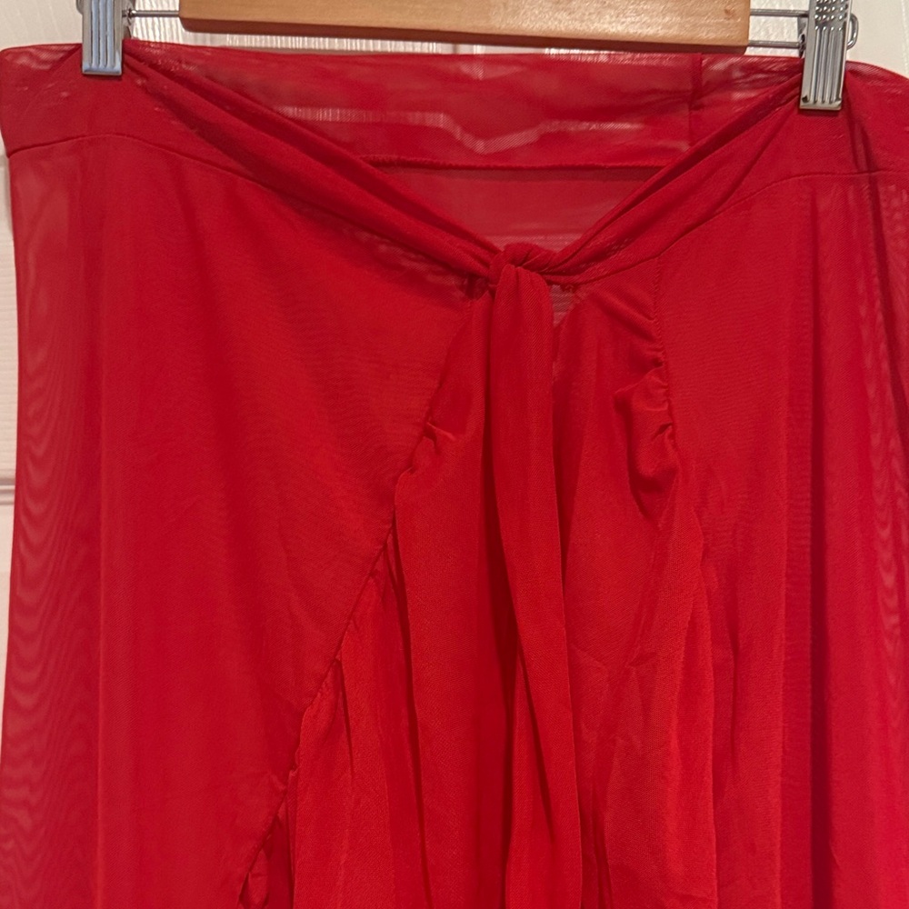Red Floral Accent Plunge One-Piece Swimsuit & Matching Maxi Skirt Set - Picture 13 of 15